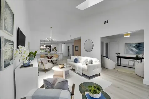 7718 La Mirada Drive Boca Raton FL 33433