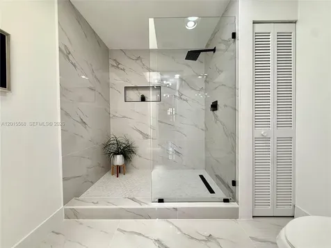 7718 La Mirada Drive Boca Raton FL 33433