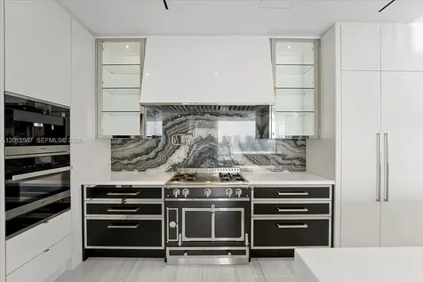 17901 Collins Avenue Sunny Isles Beach FL 33160