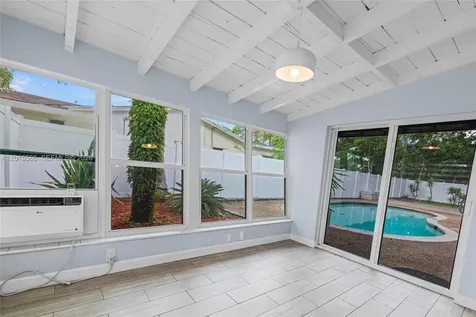 309 NW 43rd Avenue Plantation FL 33317