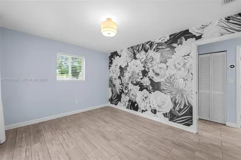 309 NW 43rd Avenue Plantation FL 33317