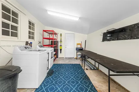 309 NW 43rd Avenue Plantation FL 33317