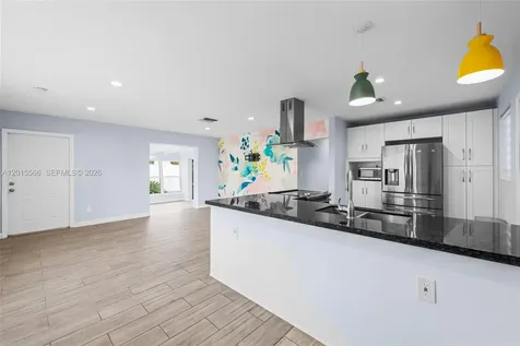 309 NW 43rd Avenue Plantation FL 33317