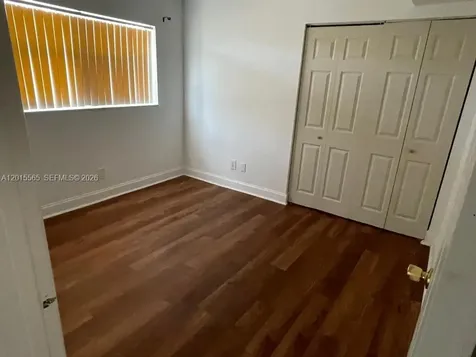 5222 NE 6th Avenue Oakland Park FL 33334