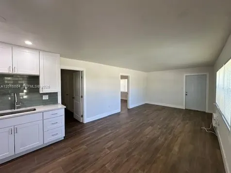 101 W 11th Street Riviera Beach FL 33404
