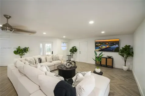 474 Peninsula Drive Fort Pierce FL 34946