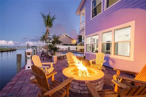 474 Peninsula Drive Fort Pierce FL 34946