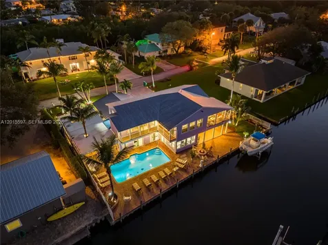 474 Peninsula Drive Fort Pierce FL 34946