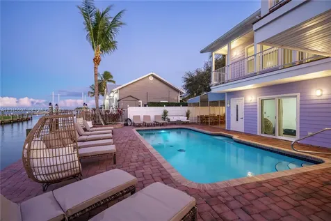 474 Peninsula Drive Fort Pierce FL 34946