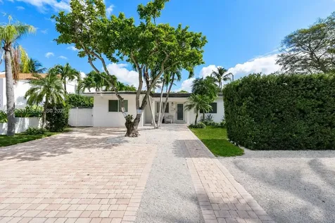 301 Hampton Lane Key Biscayne FL 33149