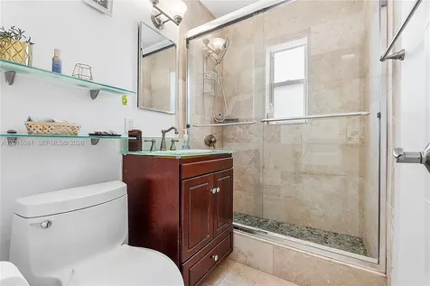 301 Hampton Lane Key Biscayne FL 33149