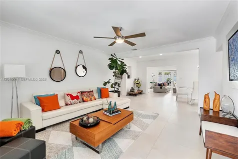 301 Hampton Lane Key Biscayne FL 33149