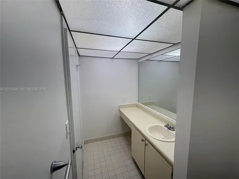 18875 NW 62nd Avenue Hialeah FL 33015