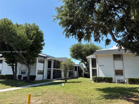 18875 NW 62nd Avenue Hialeah FL 33015