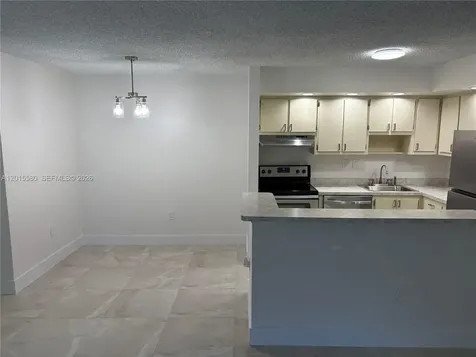 18875 NW 62nd Avenue Hialeah FL 33015