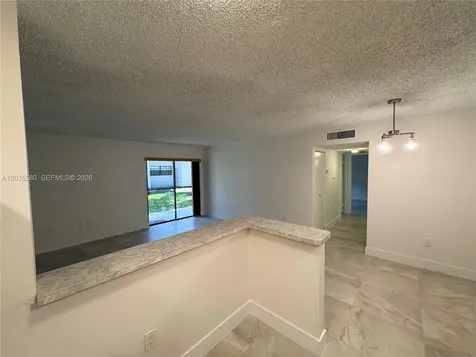 18875 NW 62nd Avenue Hialeah FL 33015