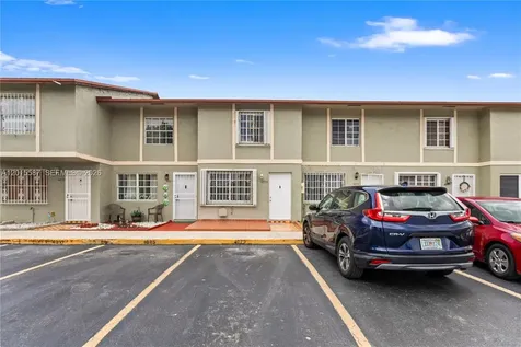 4079 W 9th Lane Hialeah FL 33012
