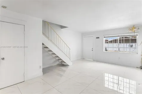 4079 W 9th Lane Hialeah FL 33012