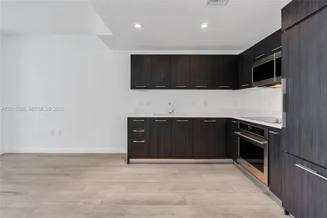 45 SW 9th Street Miami FL 33130