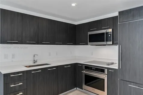 45 SW 9th Street Miami FL 33130