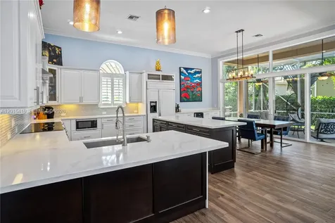 8146 N Savannah Circle Davie FL 33328