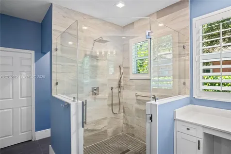 8146 N Savannah Circle Davie FL 33328