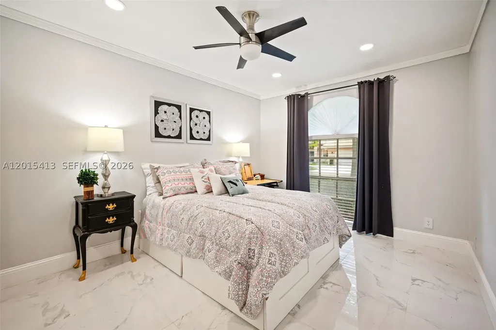 10420 NW 49th Place Coral Springs FL 33076