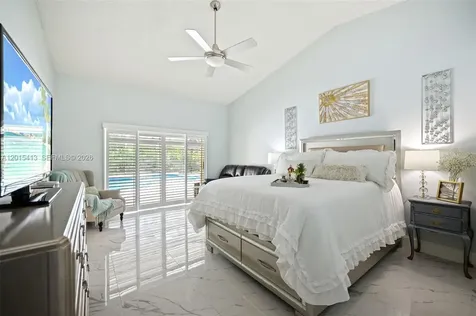 10420 NW 49th Place Coral Springs FL 33076