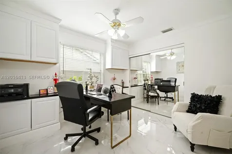 10420 NW 49th Place Coral Springs FL 33076