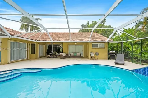 10420 NW 49th Place Coral Springs FL 33076