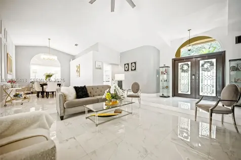 10420 NW 49th Place Coral Springs FL 33076