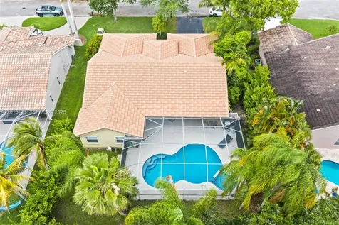 10420 NW 49th Place Coral Springs FL 33076