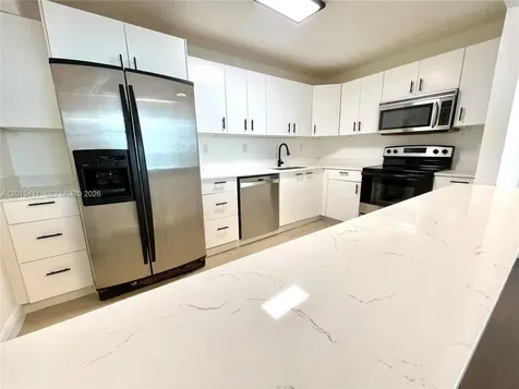 19390 Collins Avenue Sunny Isles Beach FL 33160