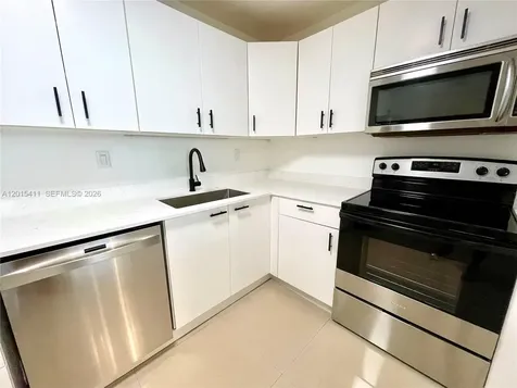 19390 Collins Avenue Sunny Isles Beach FL 33160