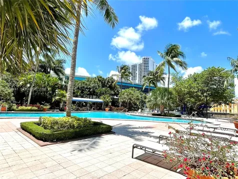 19390 Collins Avenue Sunny Isles Beach FL 33160