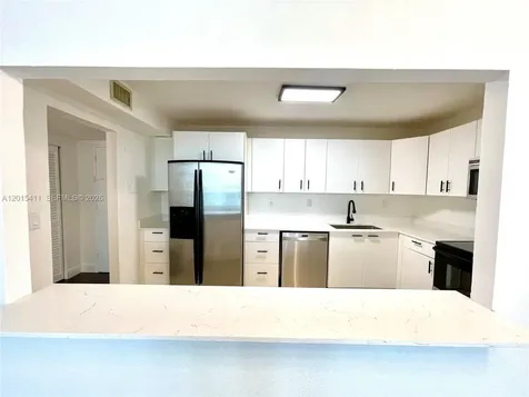 19390 Collins Avenue Sunny Isles Beach FL 33160