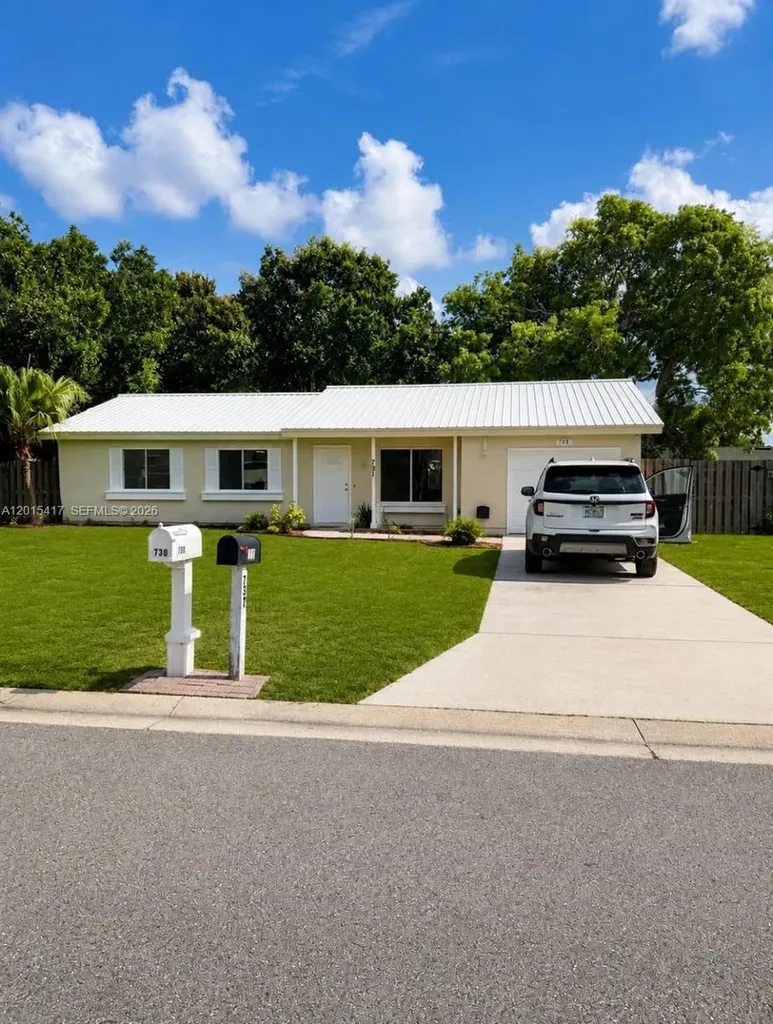 731 SW 24th Street Vero Beach FL 32962