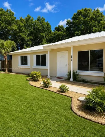 731 SW 24th Street Vero Beach FL 32962