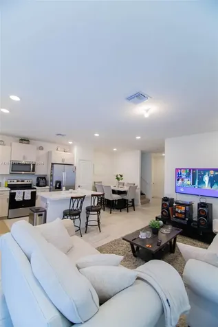 2348 SE 12th Court Homestead FL 33035