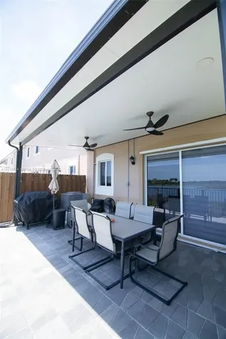 2348 SE 12th Court Homestead FL 33035