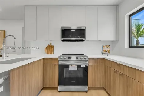 1206 NW 11th Street Fort Lauderdale FL 33311