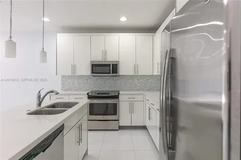 2610 NE 213th Street Miami FL 33180