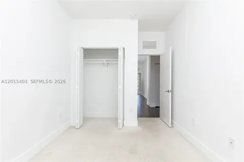 2610 NE 213th Street Miami FL 33180