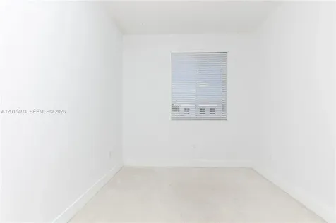 2610 NE 213th Street Miami FL 33180