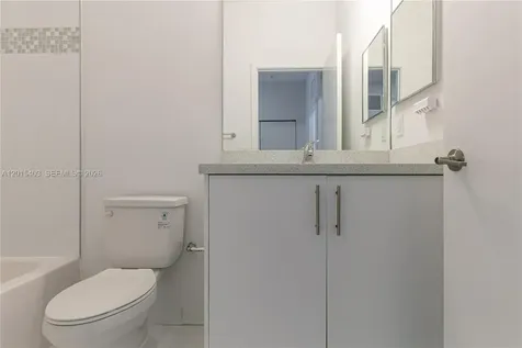 2610 NE 213th Street Miami FL 33180