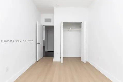 2610 NE 213th Street Miami FL 33180