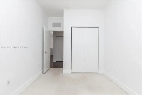2610 NE 213th Street Miami FL 33180