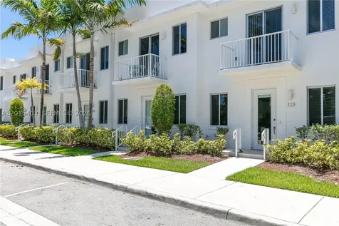 2610 NE 213th Street Miami FL 33180