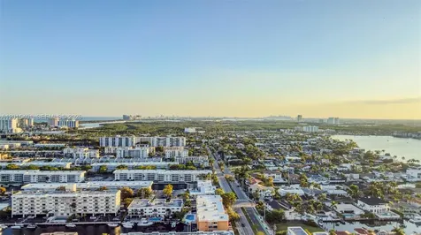 2000 Island Boulevard Aventura FL 33160