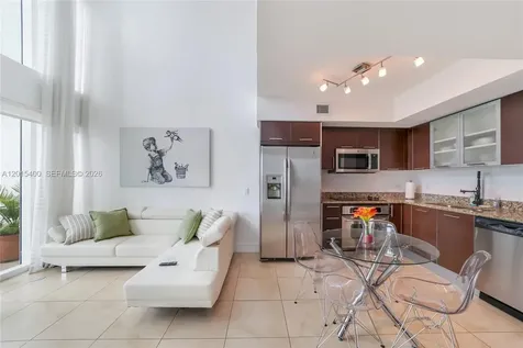 41 SE 5th Street Miami FL 33131
